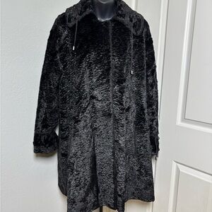 Vintage Mieux Que Vrai Paris Faux Fur Coat
